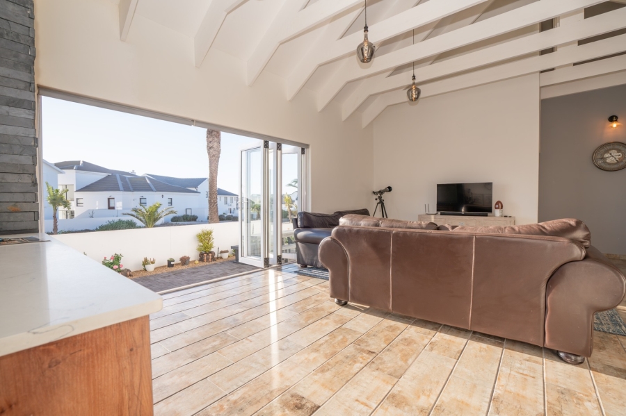 3 Bedroom Property for Sale in Shelley Point Western Cape